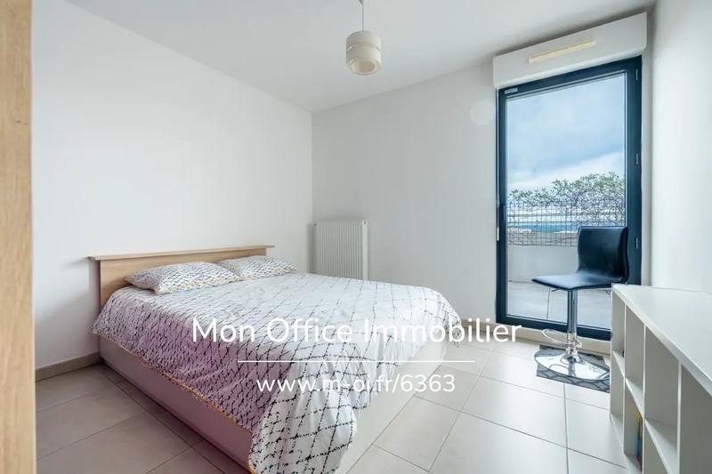 Appartement - 85 m² - 4 pièces