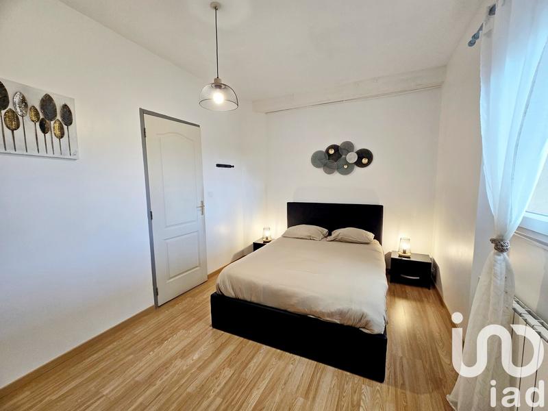 Maison - 207 m² - 7 pièces