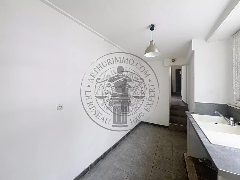 Maison - 96 m² - 4 pièces