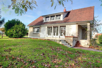 Maison - 156 m² - 8 pièces