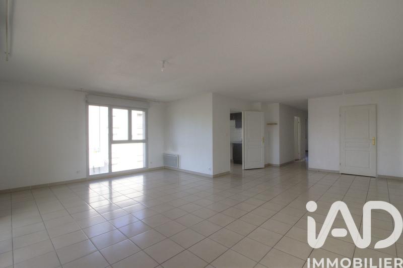 Appartement - 95 m² - 4 pièces