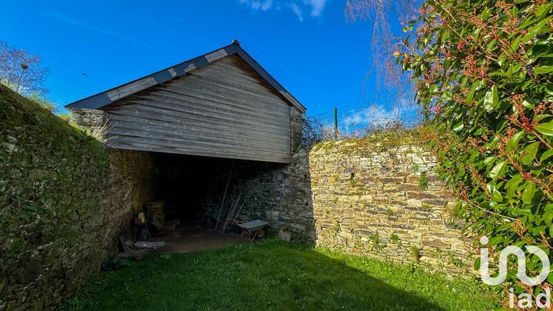 Maison - 278 m² - 12 pièces