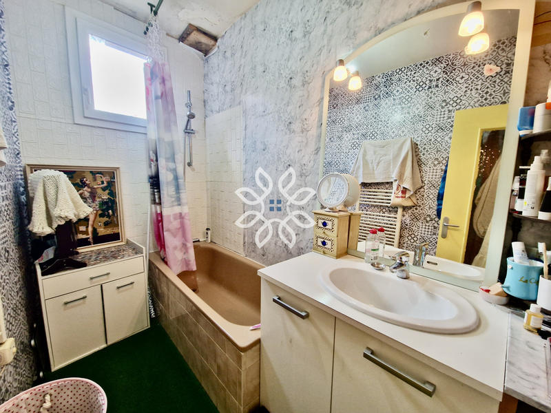 Maison - 120 m² - 6 pièces