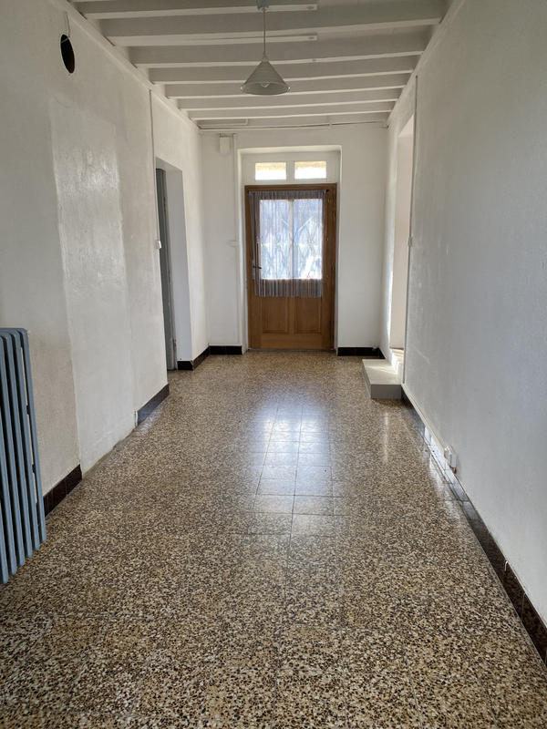 Maison - 235 m² - 9 pièces