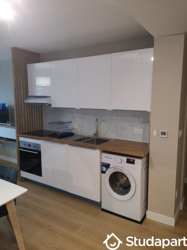 Appartement - 64 m² - 4 pièces