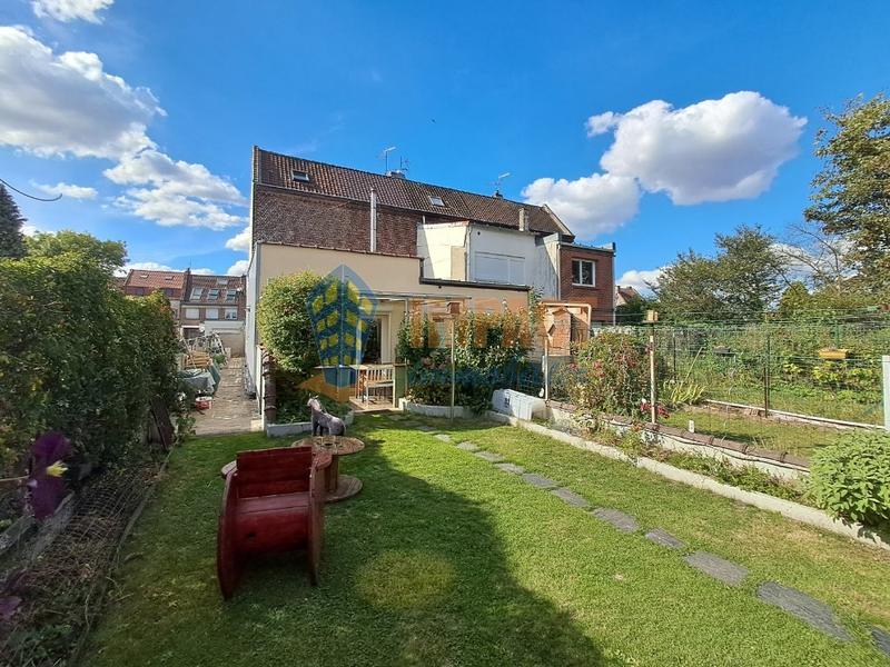 Maison de ville - 78 m² - 3 pièces