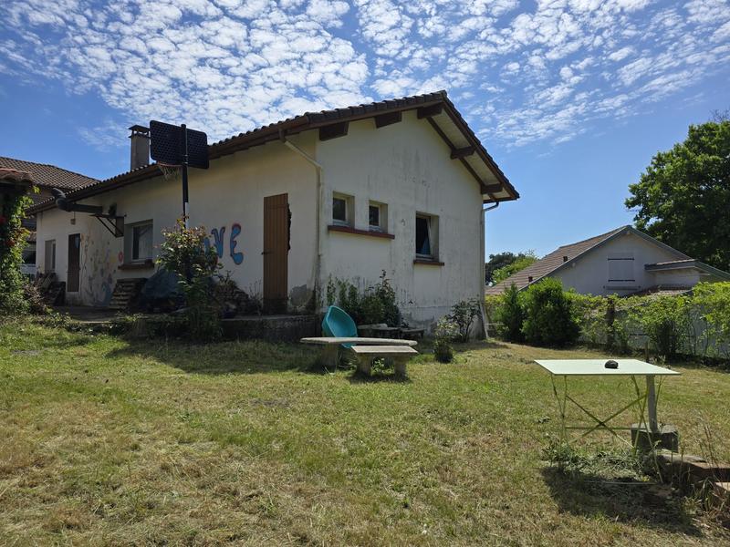 Maison - 144 m² - 7 pièces