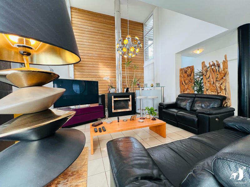 Maison - 120 m² - 4 pièces