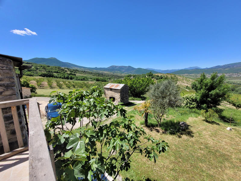 Maison - 170 m² - 9 pièces