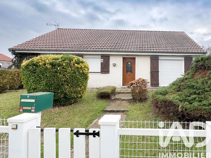 Maison - 95 m² - 3 pièces