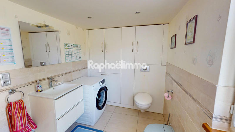 Maison - 700 m² - 6 pièces