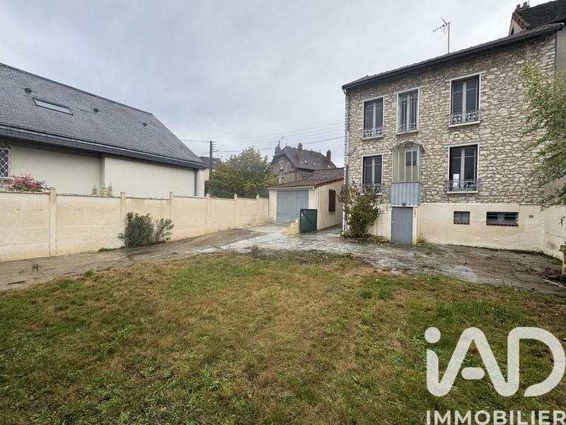 Maison - 145 m² - 8 pièces