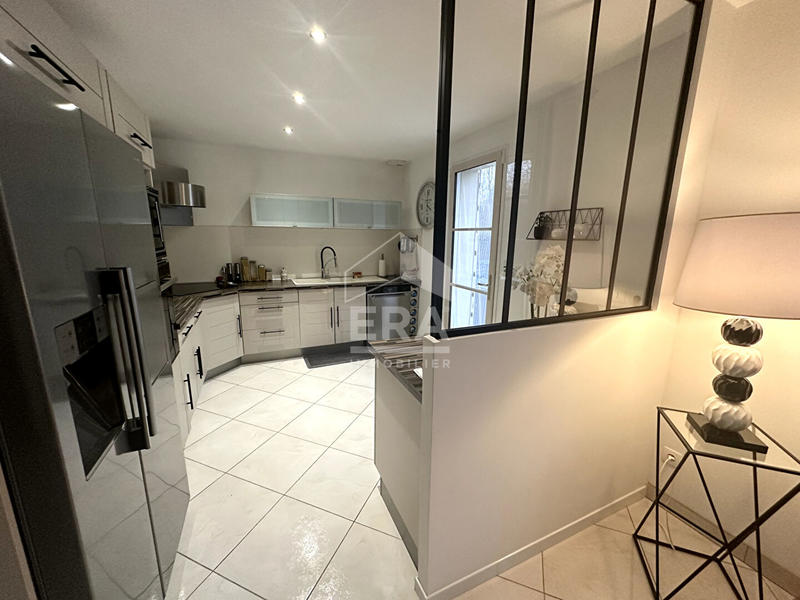 Maison - 155 m² - 6 pièces