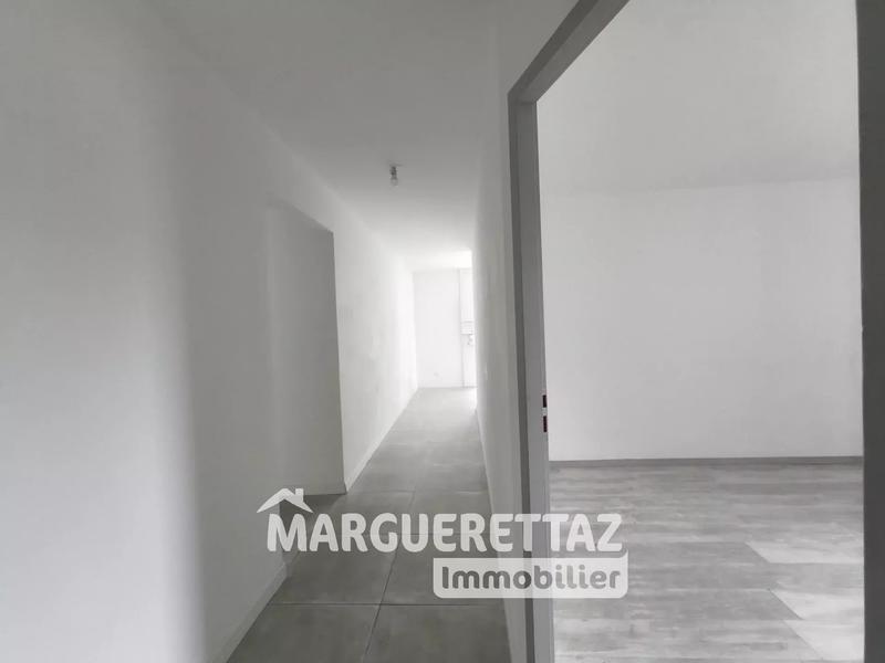 Appartement - 95 m² - 4 pièces