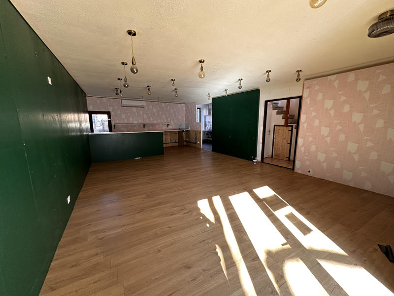 Local commercial - 163 m²