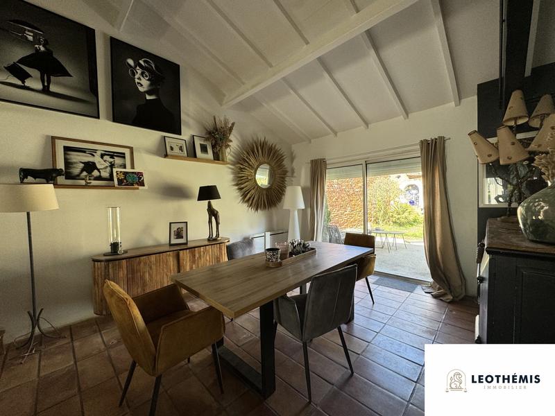 Maison - 184 m² - 5 pièces