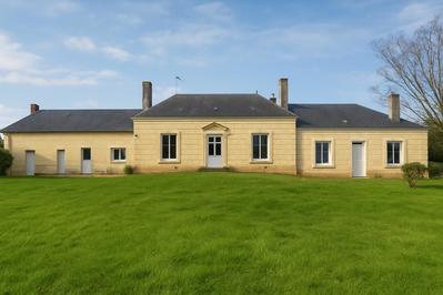 Maison ancienne - 225 m² - 9 pièces