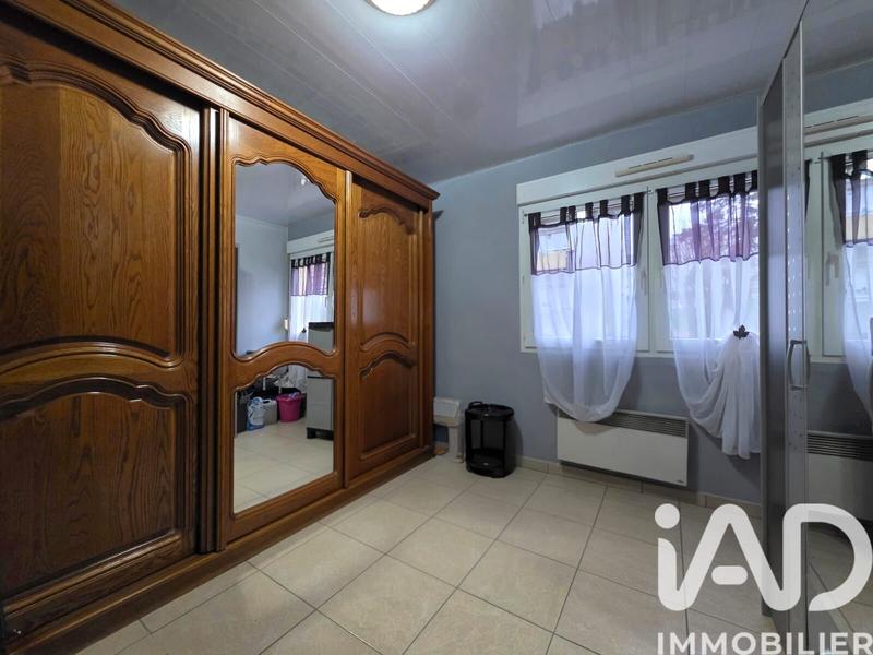 Appartement - 92 m² - 5 pièces