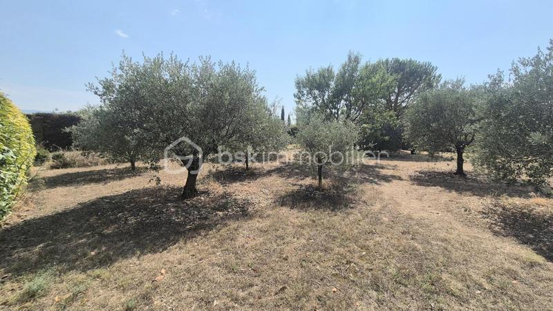 Villa - 252 m² - 9 pièces