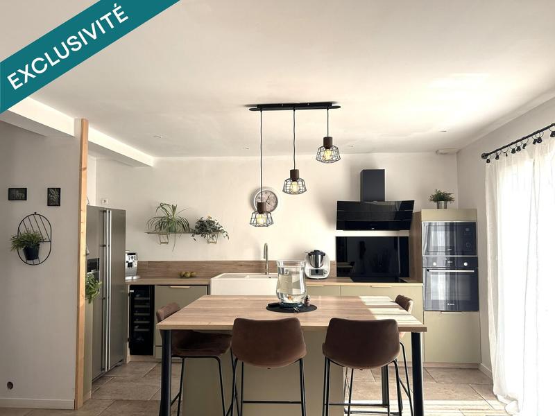 Maison - 135 m² - 6 pièces