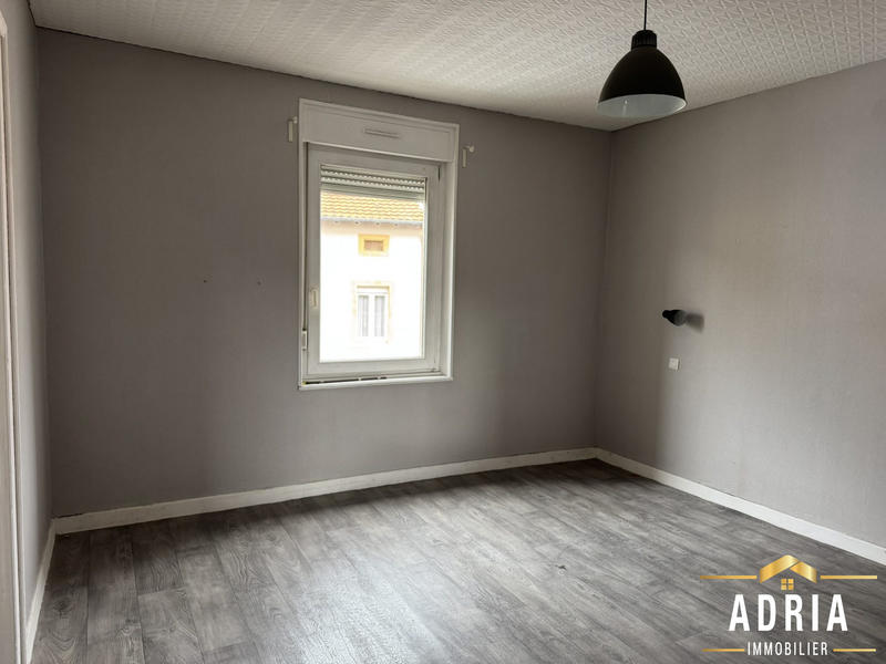 Maison ancienne - 161 m² - 8 pièces