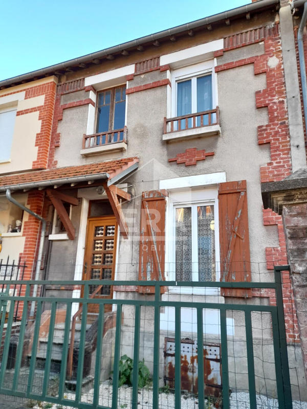 Maison - 83 m² - 4 pièces