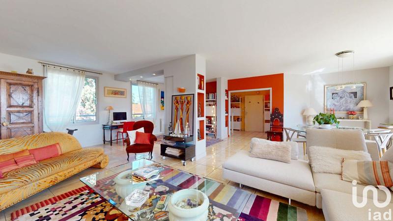 Appartement - 167 m² - 6 pièces