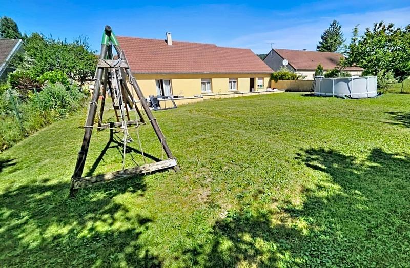 Maison - 99 m² - 4 pièces