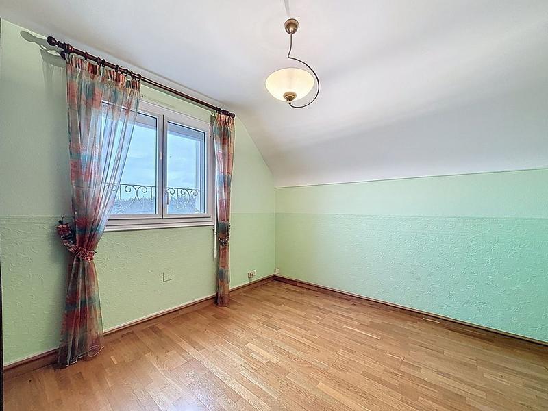 Maison - 170 m² - 7 pièces