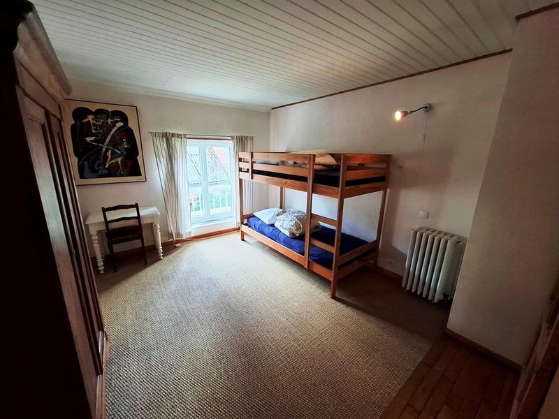 Maison - 203 m² - 6 pièces