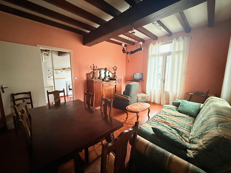 Maison - 95 m² - 5 pièces