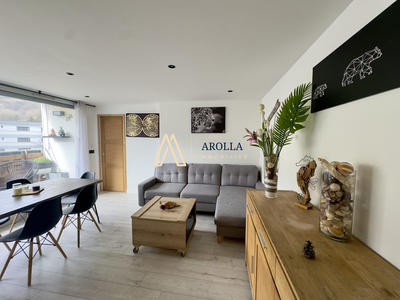 Appartement - 81 m² - 4 pièces