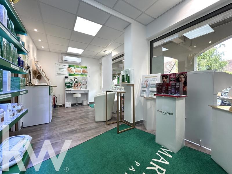 Fonds de commerce - Magasins - 57 m²