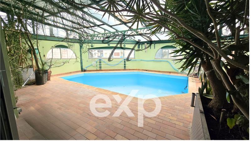 Appartement - 177 m² - 6 pièces