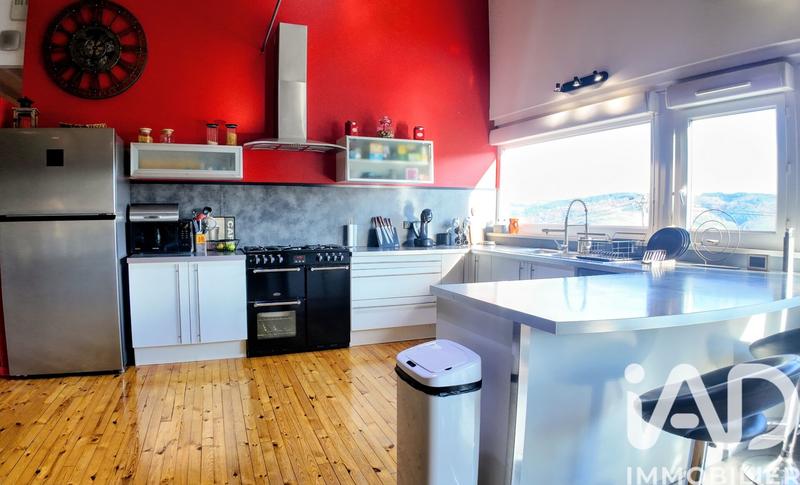 Maison - 278 m² - 7 pièces