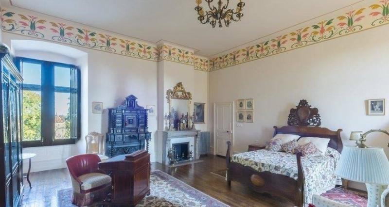 Manoir - 1 500 m² - 25 pièces