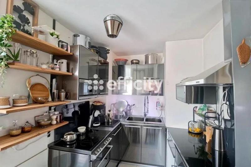 Appartement - 45 m² - 2 pièces