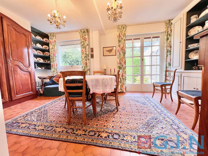 Maison - 146 m² - 7 pièces