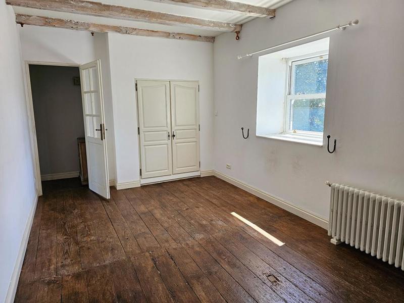 Maison - 157 m² - 8 pièces