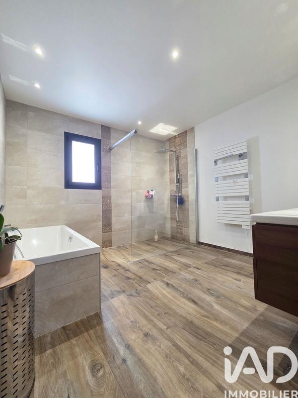 Maison de maîtres - 210 m² - 5 pièces