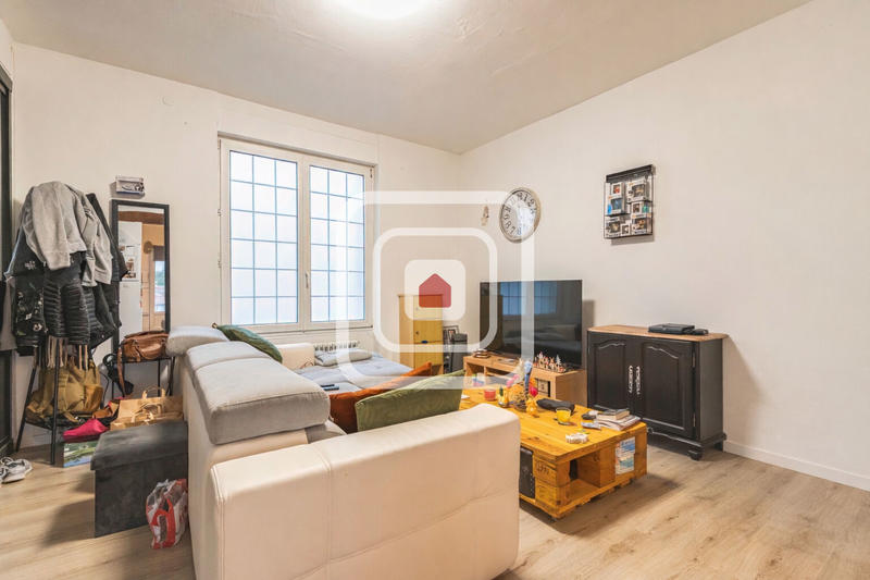 Maison - 86 m² - 5 pièces