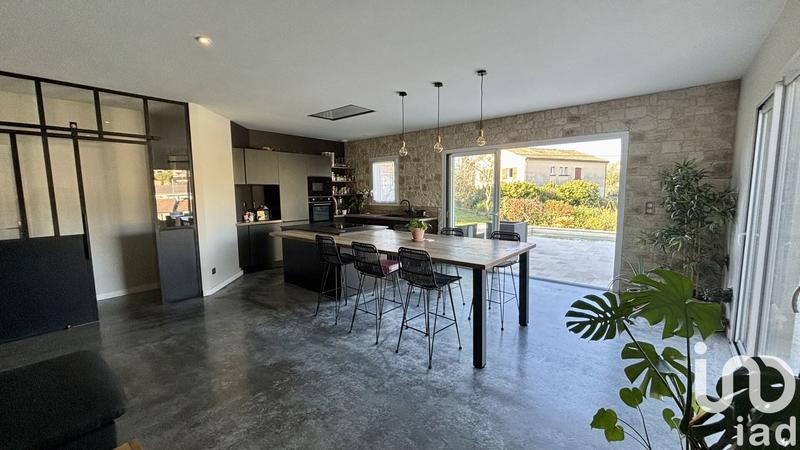 Maison - 94 m² - 4 pièces