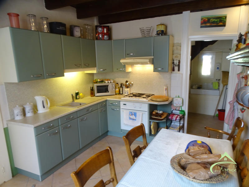 Maison ancienne - 146 m² - 7 pièces