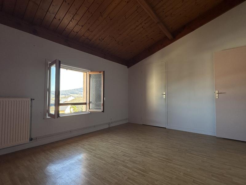 Maison - 138 m² - 4 pièces