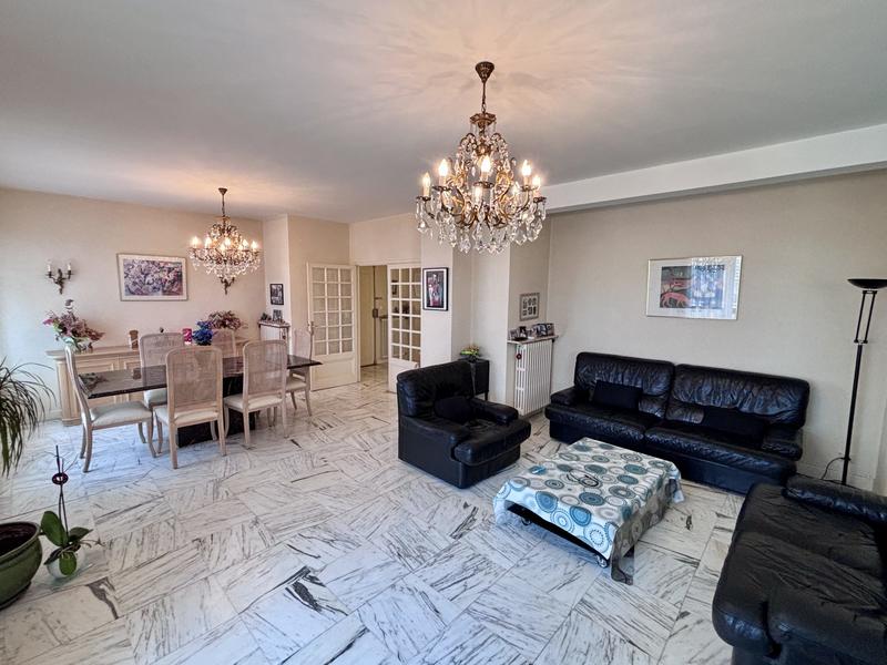 Appartement - 149 m² - 6 pièces