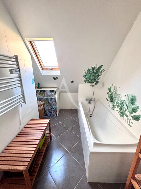 Maison - 120 m² - 6 pièces