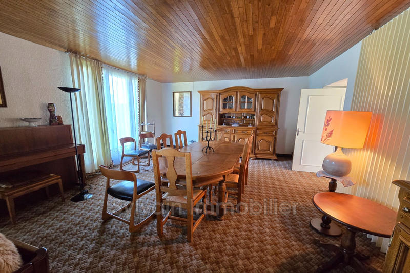 Maison - 194 m² - 6 pièces