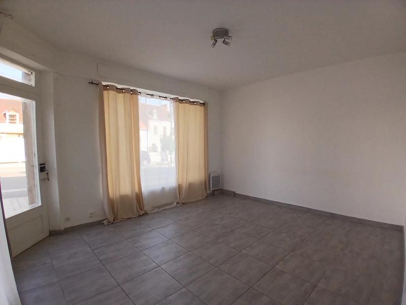 Maison - 93 m² - 6 pièces