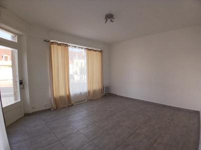 Maison - 93 m² - 6 pièces