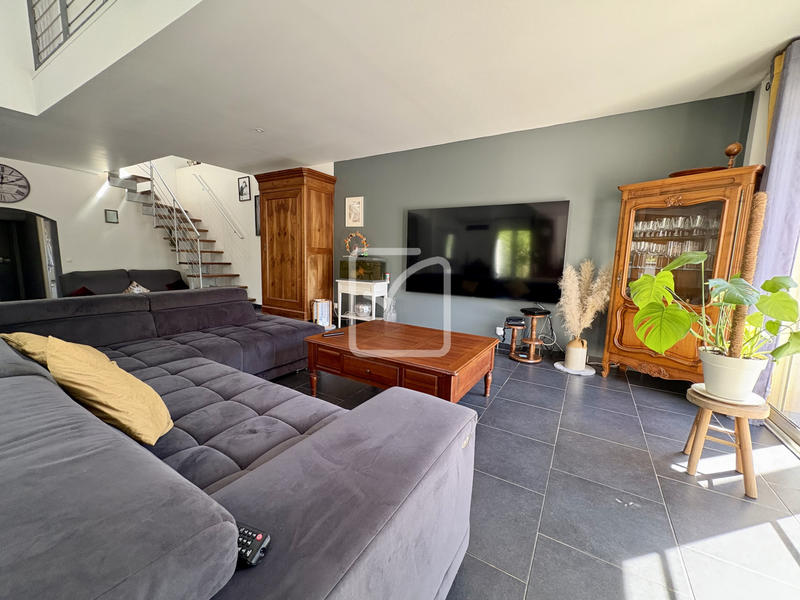 Maison - 168 m² - 5 pièces